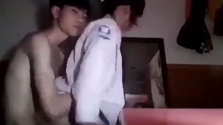 Bokep Smp Bocil Abg Ngewe Di Grebeg Warga Kost Kena tocil birahi Toilet