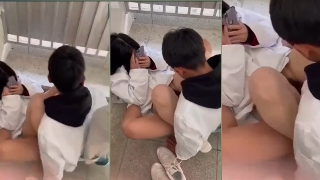 Bokep Smp Bocil Abg Paksa Ngewe Pacar Di Depan kost Binal genjot